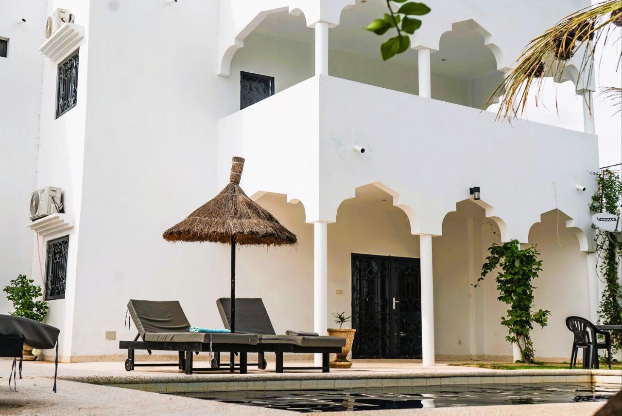 La Baraka, Extravagant Villa For 8 With Pool In Saly Gandigal Exterior foto